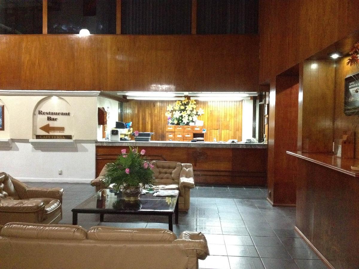 Hotel Safari Тустла-Гутьеррес Экстерьер фото