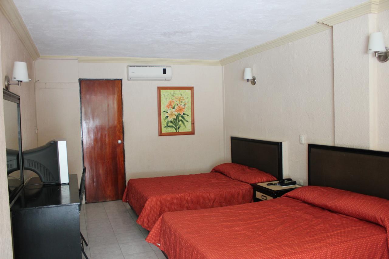 Hotel Safari Тустла-Гутьеррес Экстерьер фото